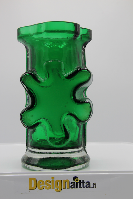 Erkki-Tapio Siiroinen, Siiroisen, Kasper, Maljakko, Designlasi, Veturipullo, Pullo, Taidelasi, Finiss art glass, Designlasi, riihimäen, Riihimäki