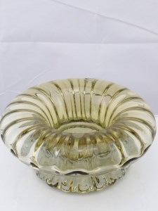 Kaj Franck, Franckin,Designaitta, Pilari, Lansetti, Prisma, Art Glass, Vaasi,Pullo, Bottle Taidelasi, Designlasi, Designaitta, finnish art Glass, Kf, Nuutajärvi, Nuutajärven, Notsjö, notsjo, Nuutajarvi, 藝術玻璃, 艺术玻璃,アートグラス,.陶器,,  陶器  芬兰,  设计,,  デザイン, デザイン倉