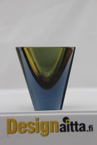 Nuutajärvi, Nuutajärven, Kaj Franck, Franck, Artglass, Skandinaviadesign, Designaitta,Lansetti, Franckin, Designaitta, Taidelasi, Skandinaviadesign, Taidelasi, Designlasi, Notsjö, Artglass, Finnish, Obeliksi,