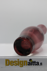 Okkolin, Okkolinin, malja, Lumpeenkukka, kristalli, Riihimäki, Designaitta,  Riihimäen, taidelasi, designlasi, lumpeenkukka, terälehdet, ulpukka, kullero, Finish art glas