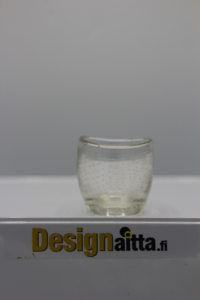 Gunnel Nyman, Nymanin, Riihimäen, Riihimäki, Helminauha, Kalla, Simpukka, Piikkimuotti, Nuutajärvi, Designaitta, Nuutajarvi, Notsjo, Notsjö, Taidelasi, Designlasi, Finnish art glass, Malja