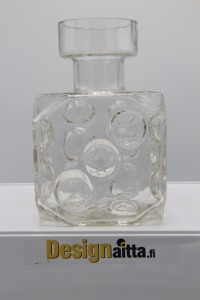 Erkki-Tapio Siiroinen, Siiroisen, Noppapullo, Designaitta, Arpa on heitetty, junapullo, Veturipullo, Pullo, Taidelasi, Finish art glass, Designlasi, riihimäen, Riihimäki