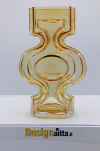 Tynell, Tynelin, aurinkopullo, Skandinaviadesign, Artglass, Maljakko, emma, ahkeraliisa, Designaitta, aitanlukko, kaappikello, piironki, maljakko, Riihimäen lasi, Riihimäki, Riihimaen, Riihimaen, Finnishs art glass, Taidelasi, Designlasi, Maljakko