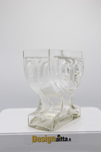 Tynell, Tynelin, aurinkopullo, emma, ahkeraliisa, Designaitta,aitanlukko, kaappikello, piironki, maljakko, Riihimäen lasi, Riihimäki, Riihimaen, Riihimaen, Finnishs art glass, Taidelasi, Designlasi, Maljakko